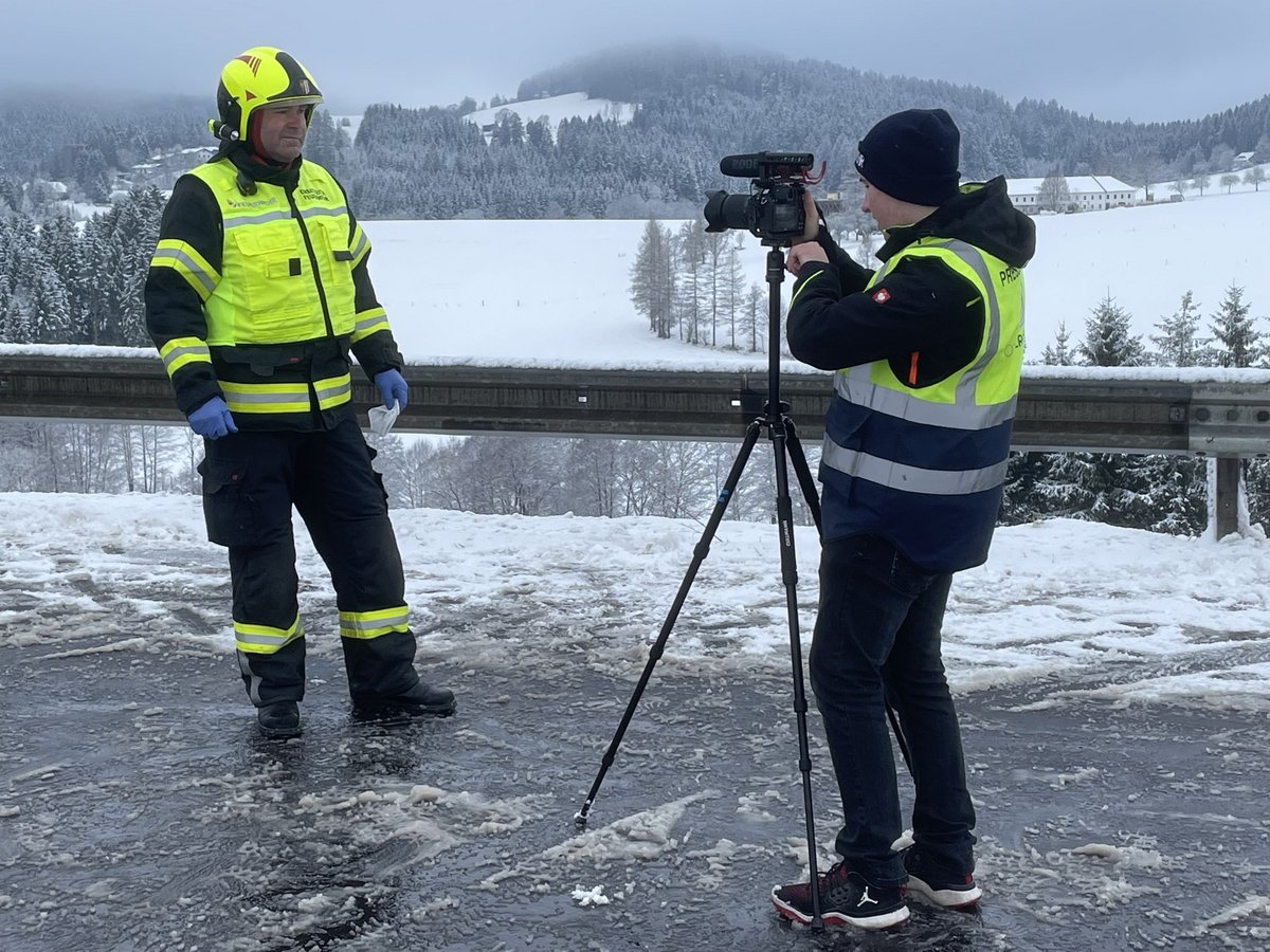 Frontalkollision Auf Der B 126 - Bezirk Urfahr-Umgebung